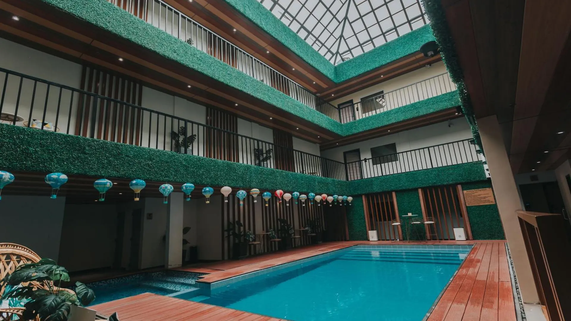 Surestay Studio By Best Western Clarkview Angeles City 3*,
