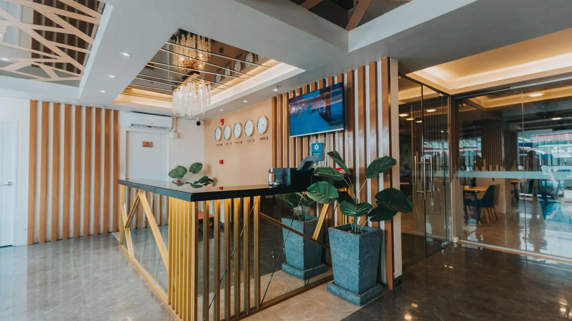 Surestay Studio By Best Western Clarkview Angeles City Hotel